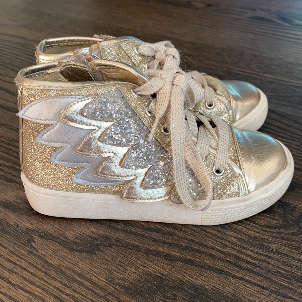 Wellie Wishers Willa Wing Hightop Glitter Sneakers